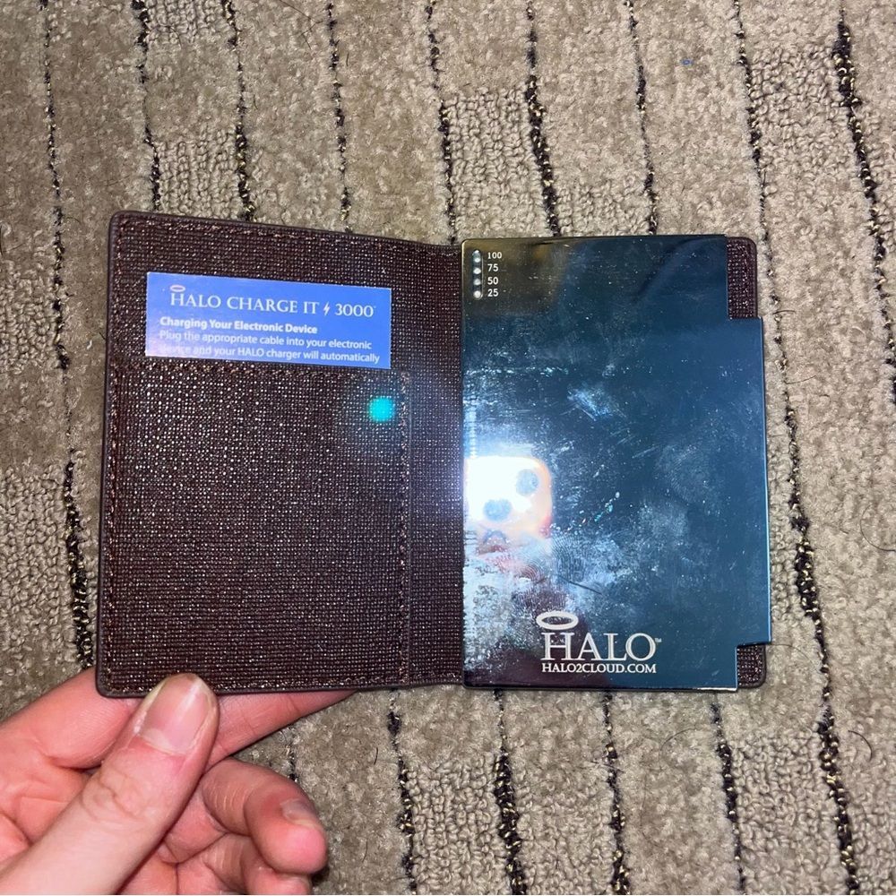 HALO Wallet Power Bank Brown Folding Wallet Charger Reflective Panel